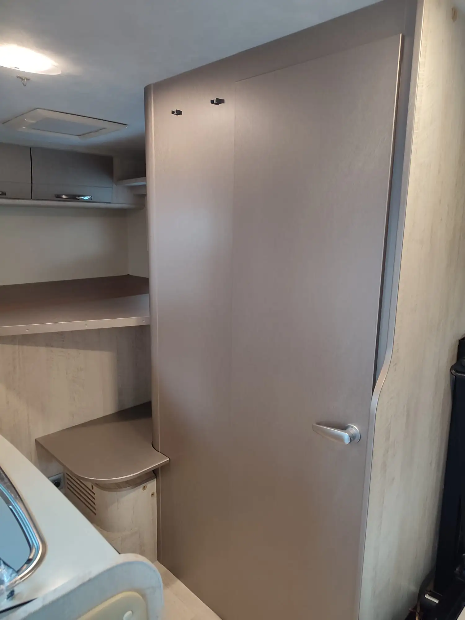 int camper 2